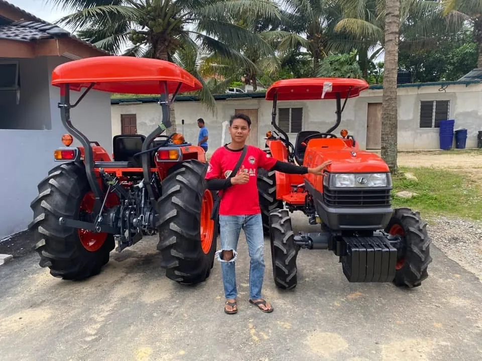 3 Kubota Tractors Delivered