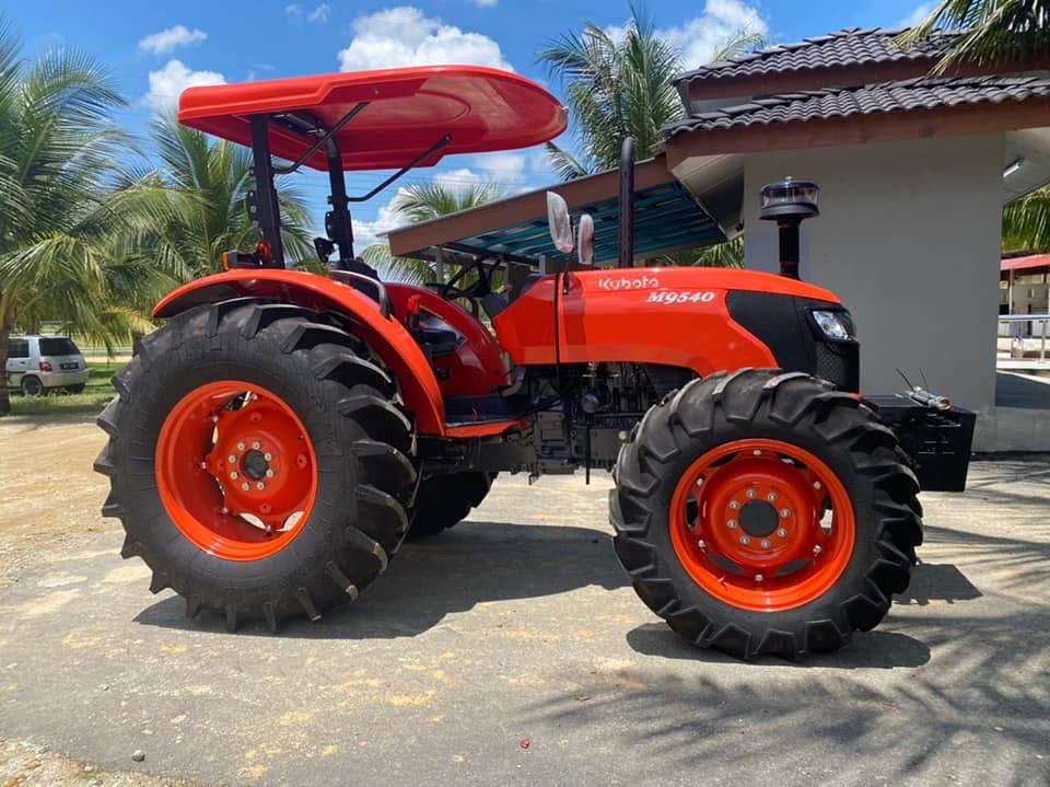 3 Kubota Tractors Delivered - 4