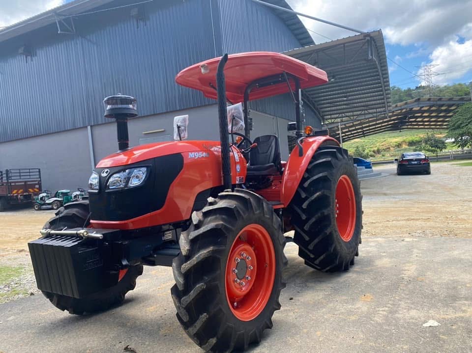 3 Kubota Tractors Delivered - 6