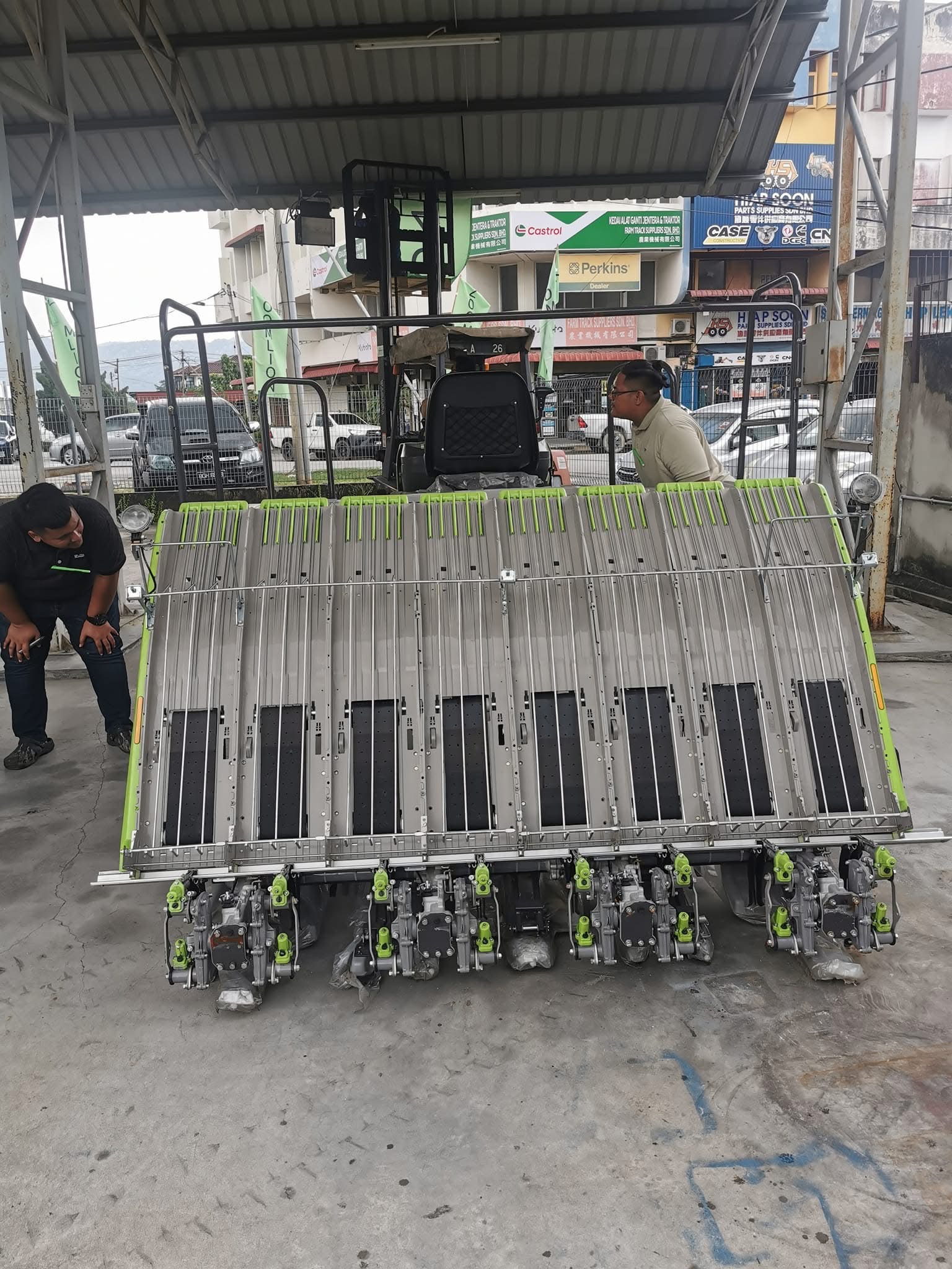 First Authorized Dealer for China's Zoomlion Tractor in Ipoh - 9
