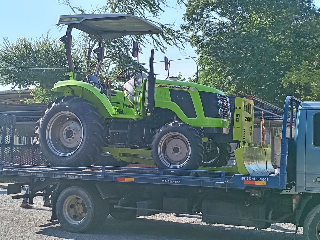 Zoomlion RK504-A Tractor with Customized Front Loader - 4
